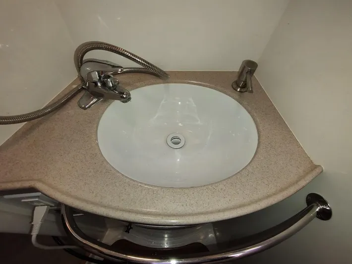 Seeker Yacht Photos Pics 