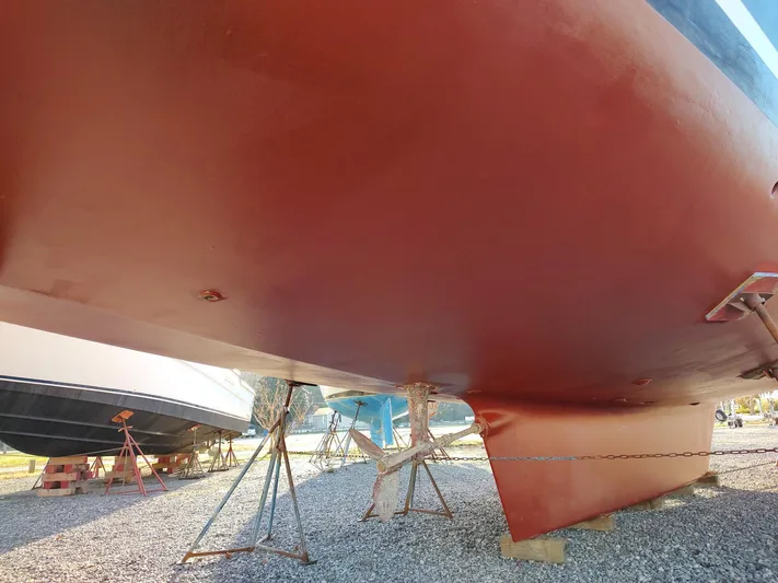 Seeker Yacht Photos Pics 