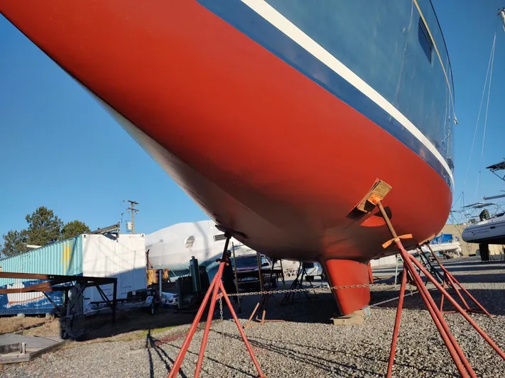 Seeker Yacht Photos Pics 