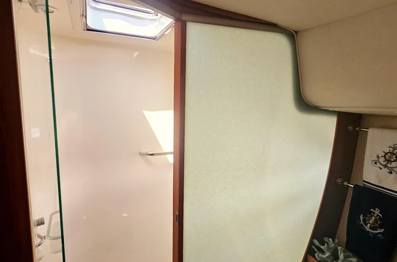 Maroner Yacht Photos Pics 