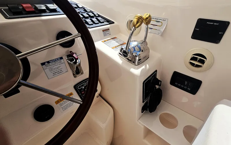 Maroner Yacht Photos Pics 