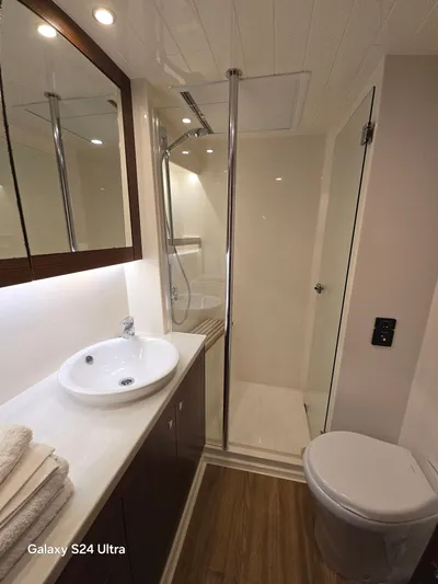 Ocean Driver Yacht Photos Pics 