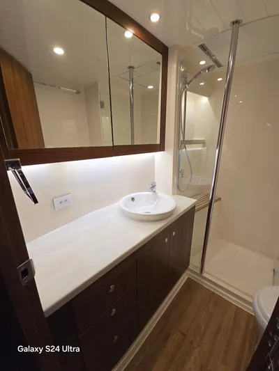 Ocean Driver Yacht Photos Pics 