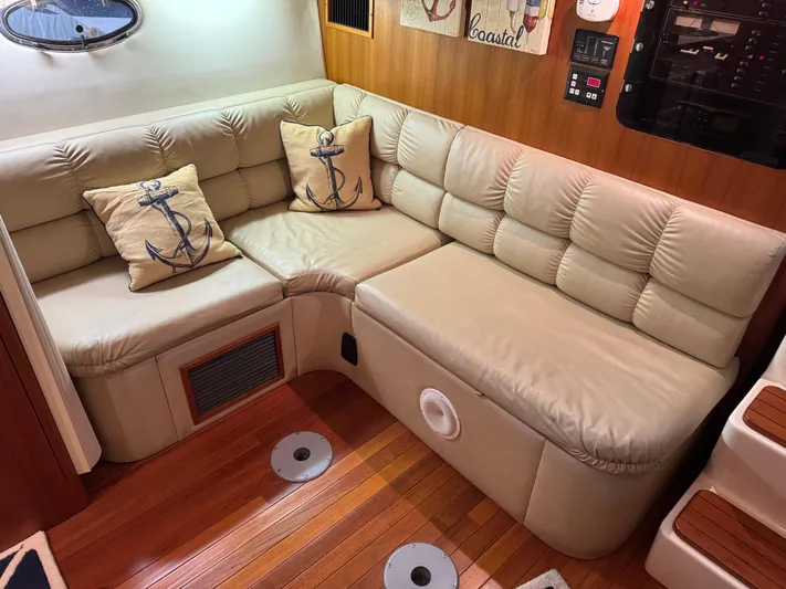 Beachlife Yacht Photos Pics 