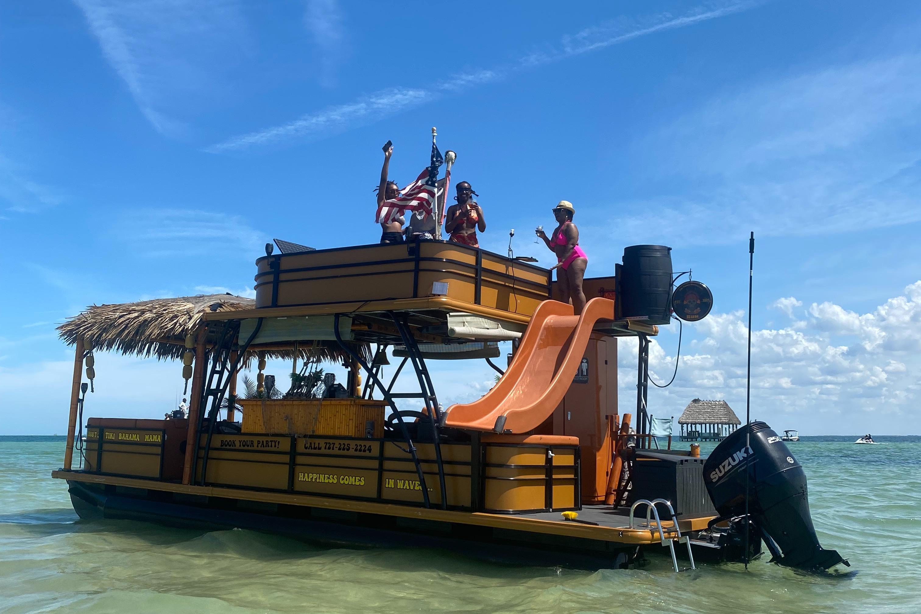 2024 Custom Tiki 2.0 Bahama Mama Bateaux ponton à vendre YachtWorld