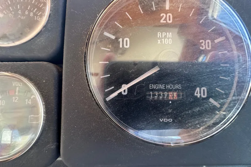S.k.i Yacht Photos Pics Close-up of Eagle 40 Pilothouse Trawler 2000 engine RPM gauge showing 1339.5 hours.