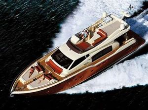 2008 Ferretti Yachts Altura 690