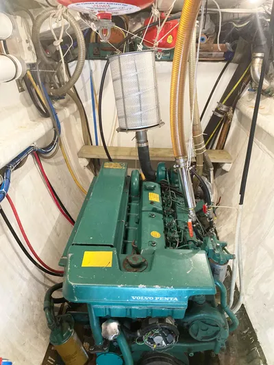 Conan Yacht Photos Pics Engine room of a 1988 Joubert Custom Trimaran with a Volvo Penta engine.