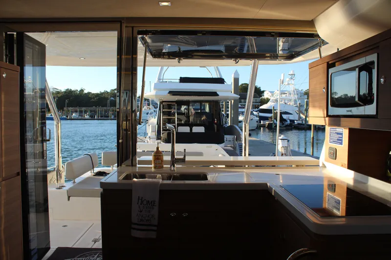 Distilled Spirits Yacht Photos Pics 