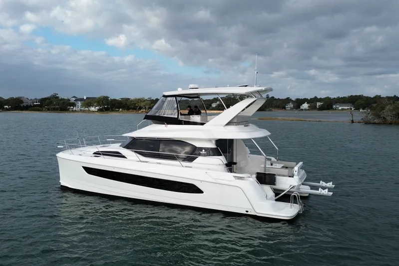 Distilled Spirits Yacht Photos Pics 