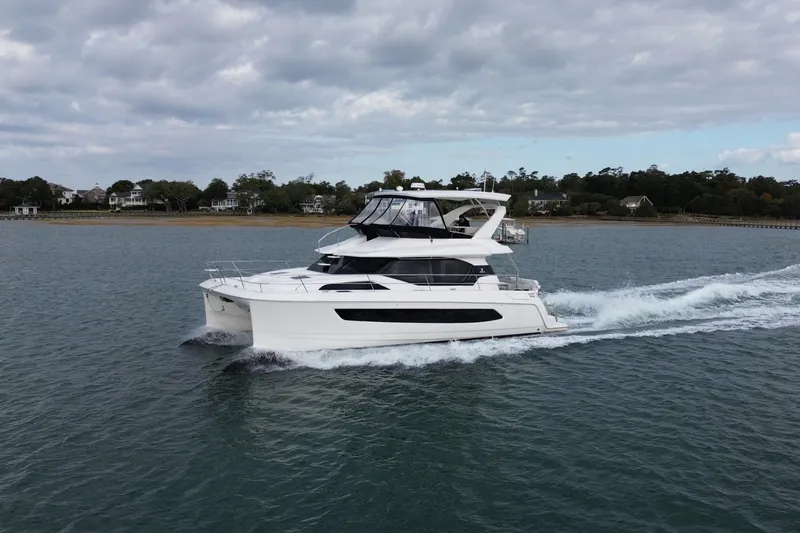 Distilled Spirits Yacht Photos Pics 