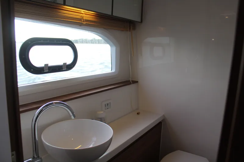 Distilled Spirits Yacht Photos Pics 