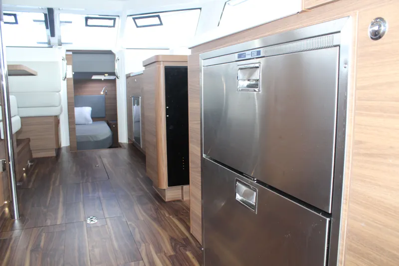 Distilled Spirits Yacht Photos Pics 