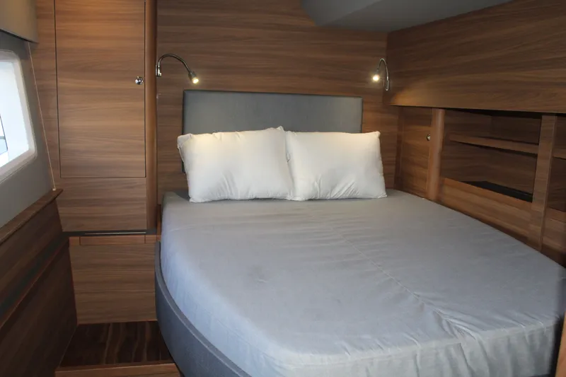 Distilled Spirits Yacht Photos Pics 