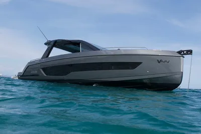 2025 Schaefer V44