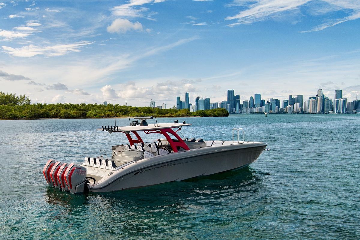 2023 Midnight Express 43 