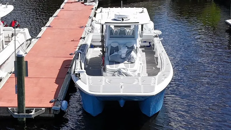  Yacht Photos Pics 2025 INVINCIBLE 35 CAT - Image 5