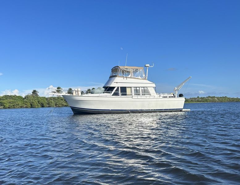 1999 Mainship 430 Trawler