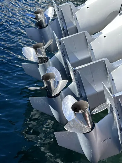 No Name Yacht Photos Pics 