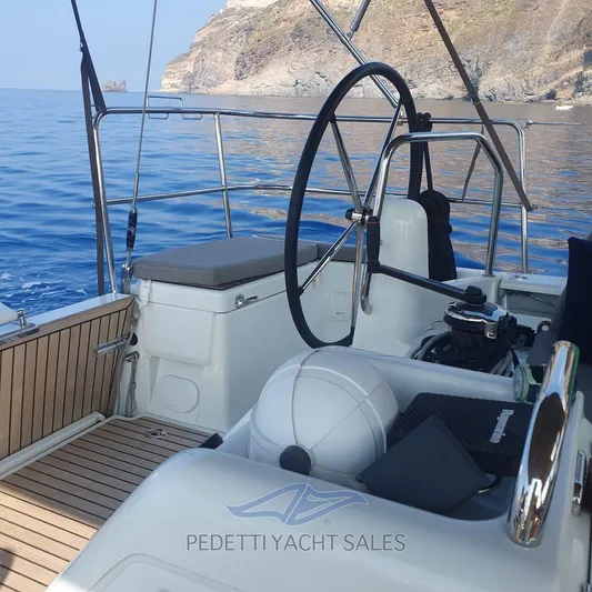  Yacht Photos Pics Jeanneau Sun Odissey 440 (14)