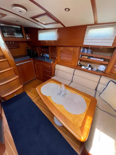 Paradise Yacht Photos Pics 