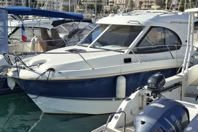 2011 Beneteau Antares 8S
