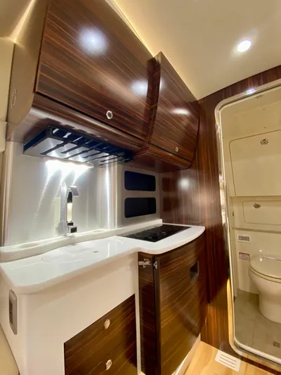  Yacht Photos Pics Galley