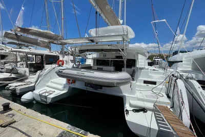 2022 Lagoon 46