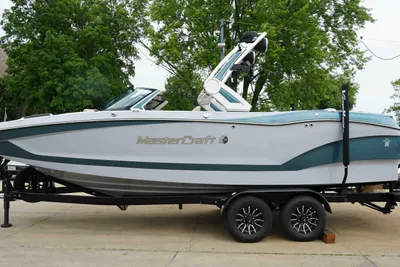 MasterCraft X24