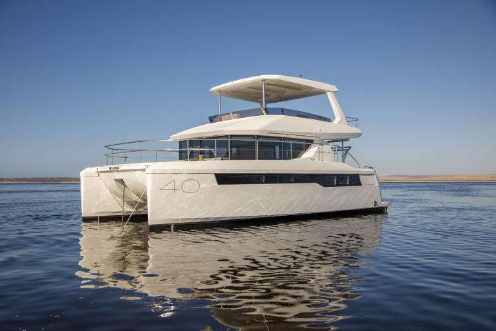 2025 Leopard 40 Powercat Power Catamaran for sale - YachtWorld