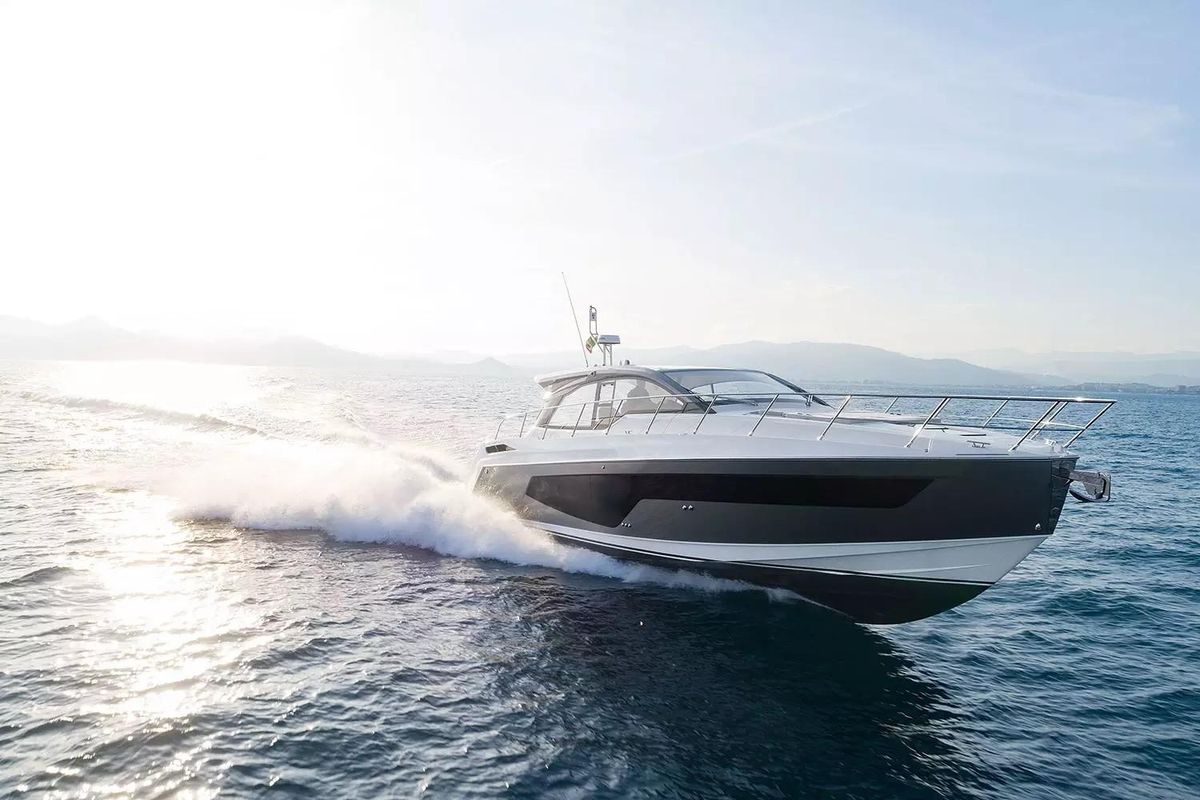 2018 Azimut 53 