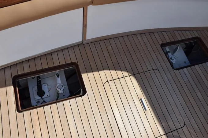 Cazadora Yacht Photos Pics Rudder access