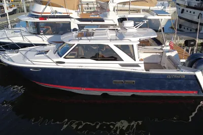 Cutwater C-288 Coupe