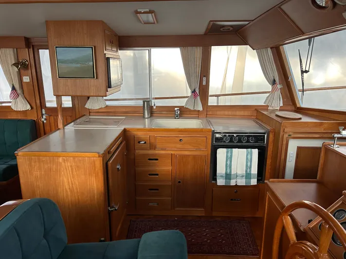 Rambler Yacht Photos Pics 