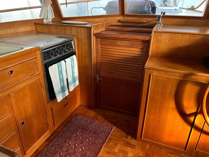 Rambler Yacht Photos Pics 