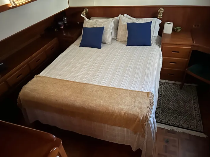 Rambler Yacht Photos Pics 