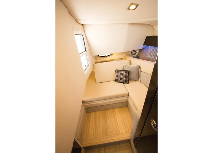 30 Yards Yacht Photos Pics Manufacturer Provided Image