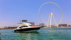 2007 47' 6'' Cruisers Sport Series-447 Dubai, AE
