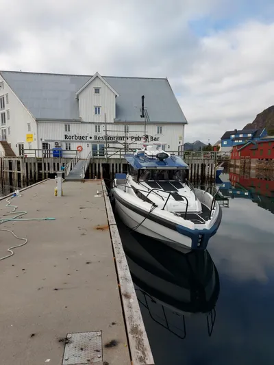  Yacht Photos Pics Hydrolift Patrol 42 Discover