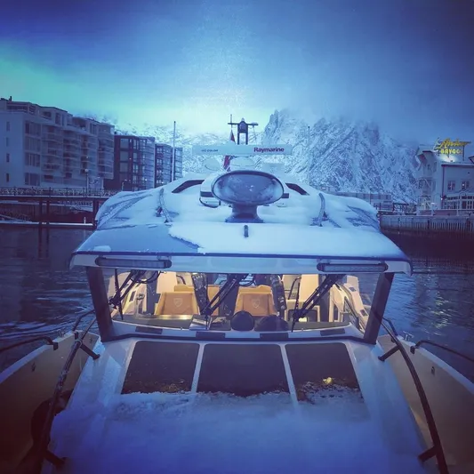  Yacht Photos Pics Hydrolift Patrol 42 Discover