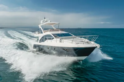 Azimut 50