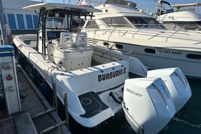 2020 Boston Whaler 320 Outrage