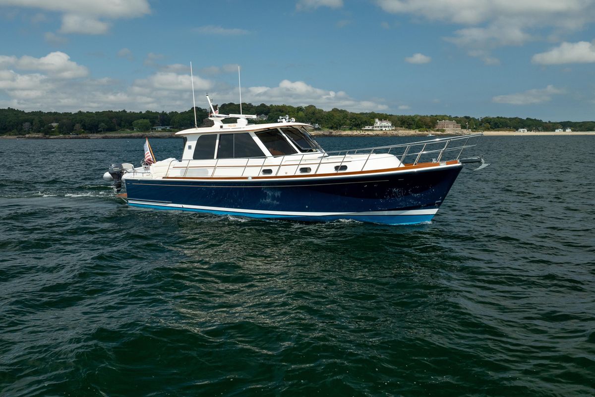 2011 Grand Banks 49 