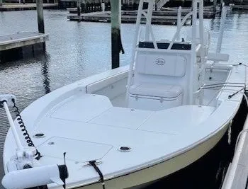 Hell's Bay Estero 24