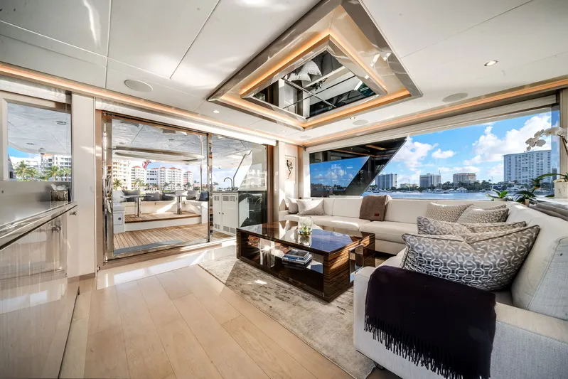 Carbon Copy Yacht Photos Pics 