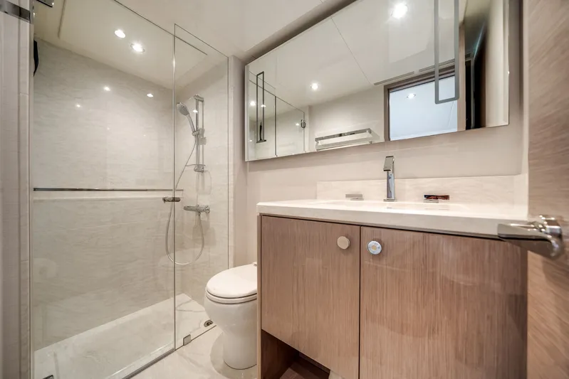 Carbon Copy Yacht Photos Pics 