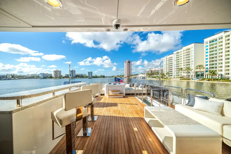 Carbon Copy Yacht Photos Pics 