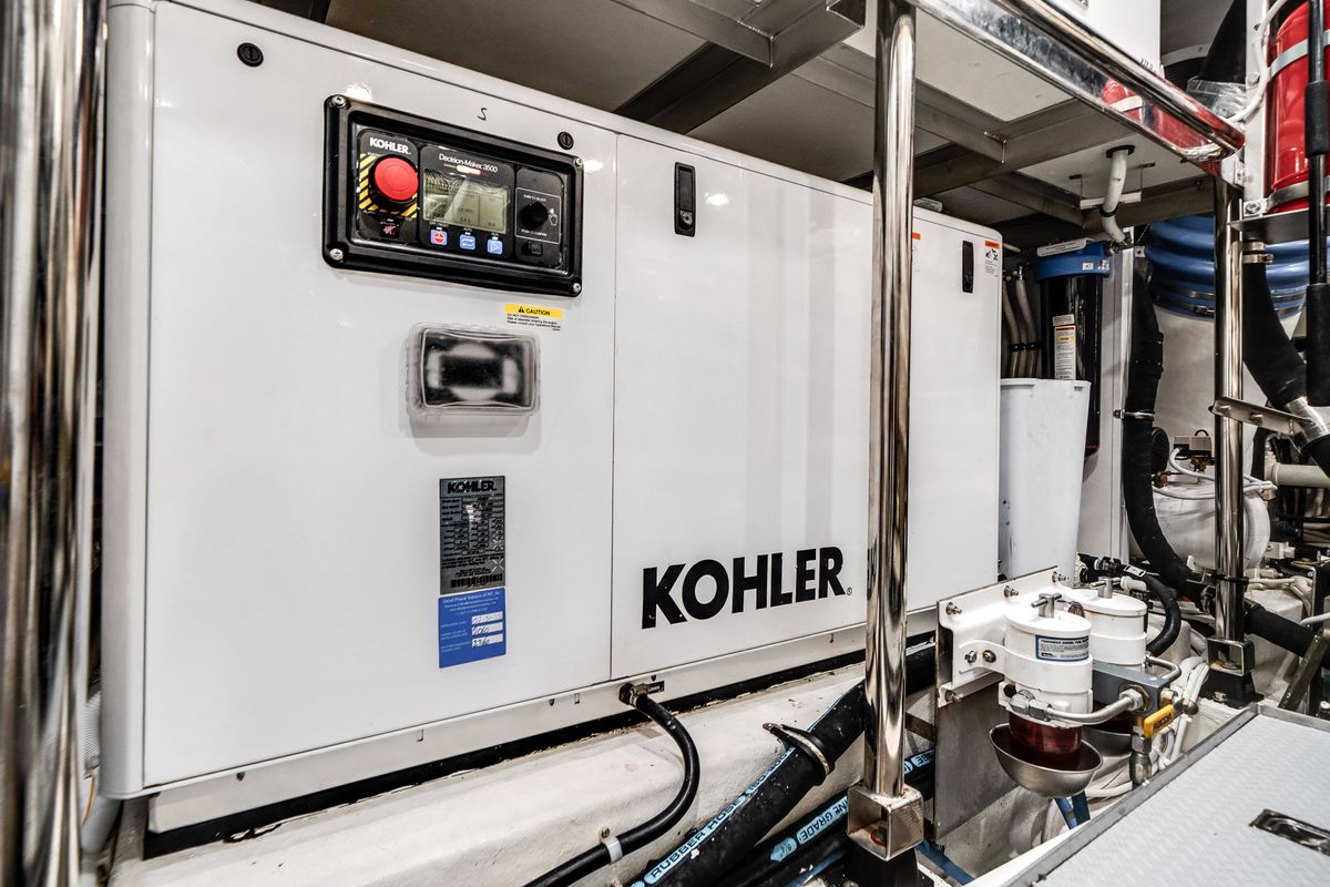 2022 Ocean Alexander 106 