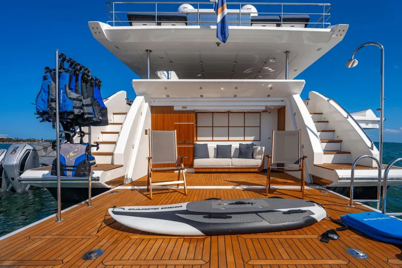 Carpe Diem Yacht Photos Pics 