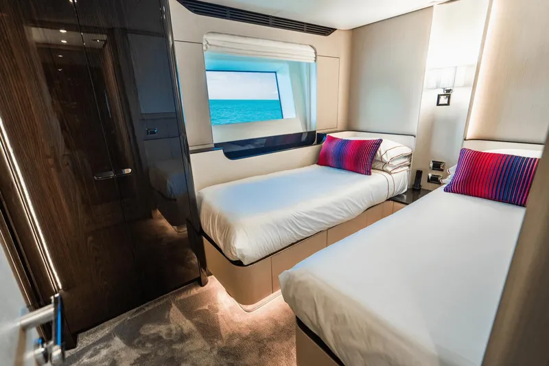 Carpe Diem Yacht Photos Pics 